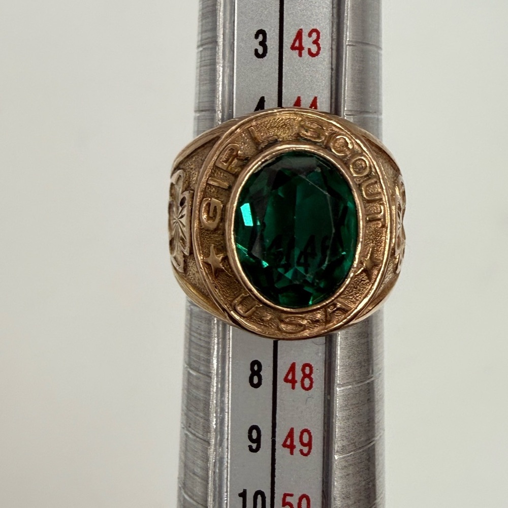 GIRL SCOUTS Vintage, Trefoil, 10K G.F. RING,Faceted Green Stone SZ 5